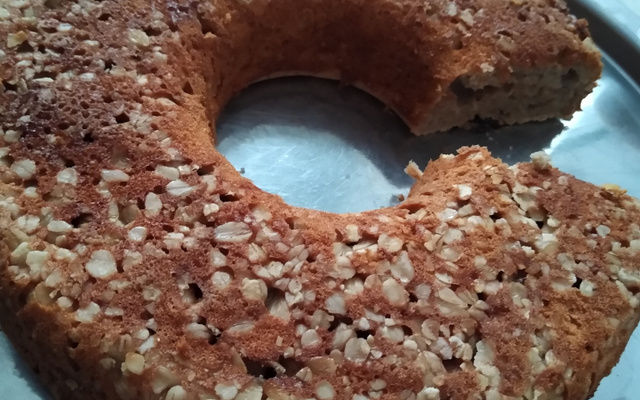 Bolo de banana com aveia sem farinha e óleo