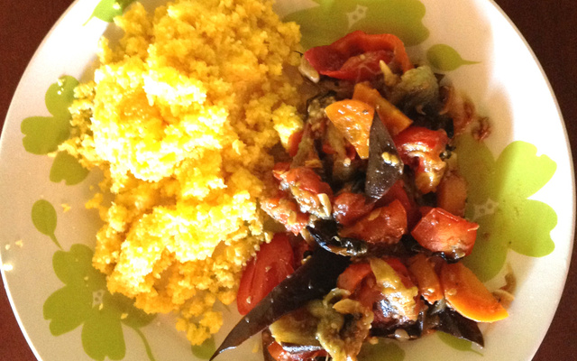 Leguminada com cuscuz de milho