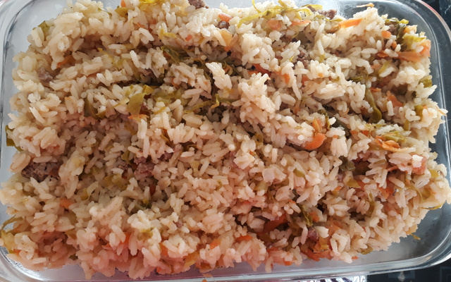 Arroz com couve e cenoura