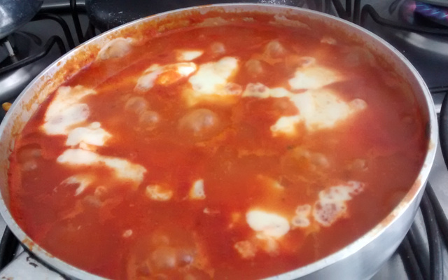 Ovo à parmegiana fácil, rápido e delicioso