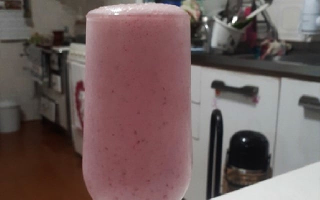 Batida de morango sem álcool
