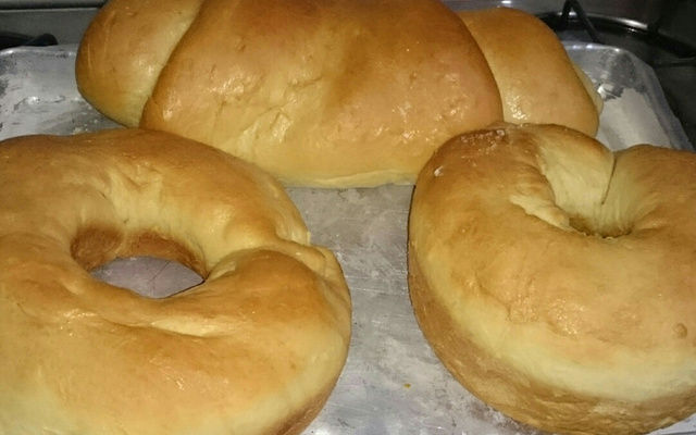 Pão caseiro com leite condensado