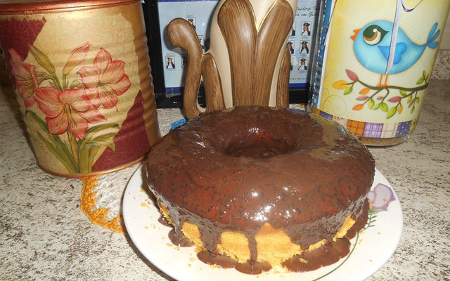 Bolo de ló simples, rápido e sem erro