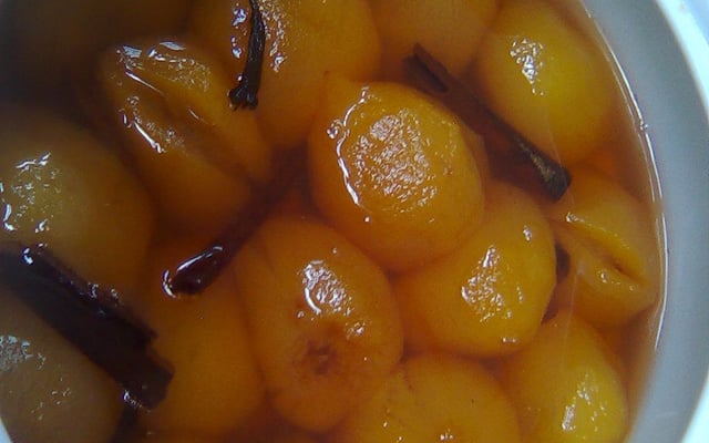 Pêssego em calda facilimo