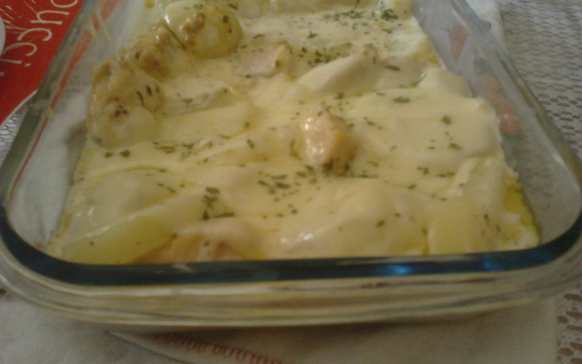 Frango cremoso com batata