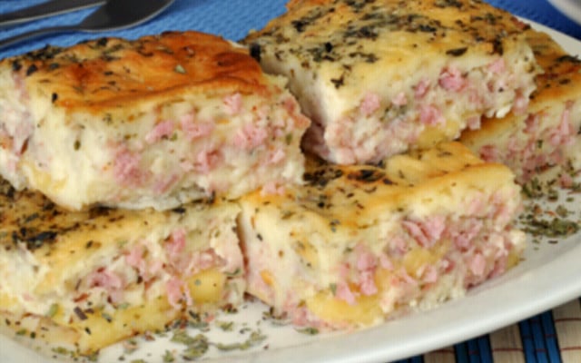 Torta de presunto e queijo