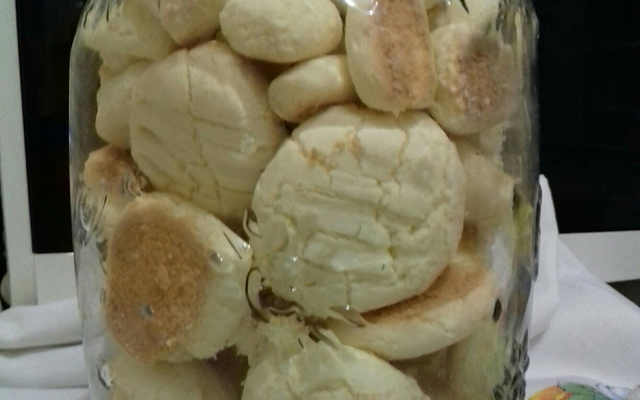 Sequilhos de leite condensado