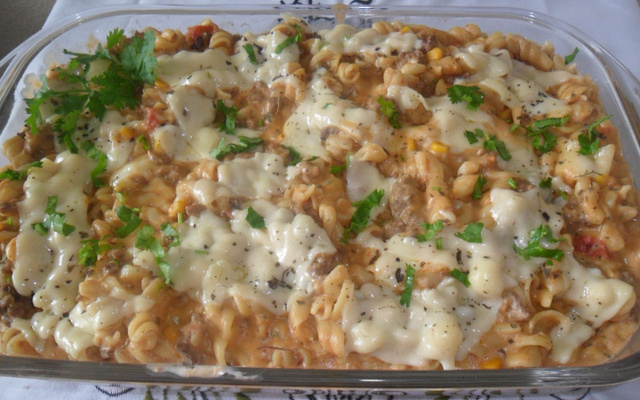 Macarrão de panela de pressão delícia