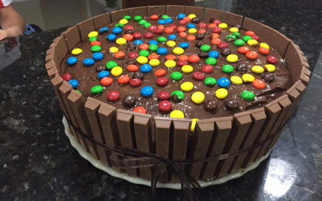 Bolo Kit Kat