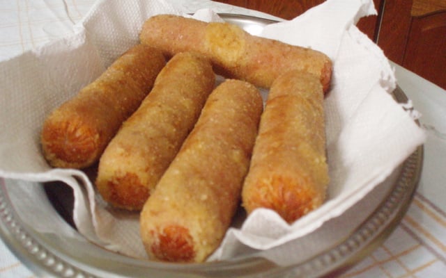 Salsicha empanada