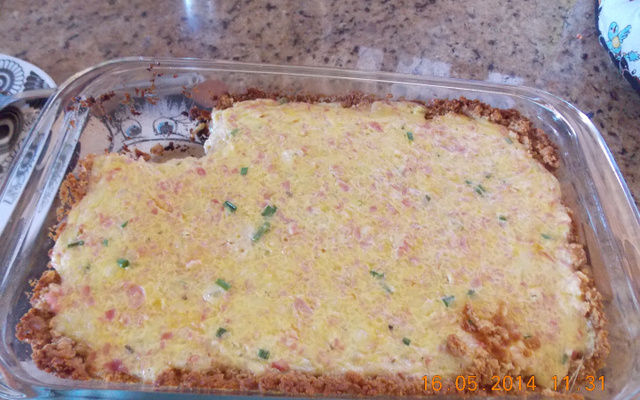 Quiche de queijo e presunto com massa de bolacha água e sal