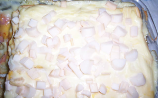 Sanduba de forno com molho branco