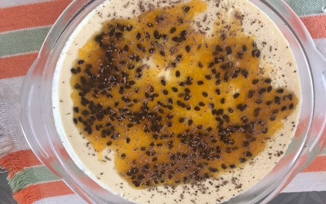 Mousse de maracujá fácil