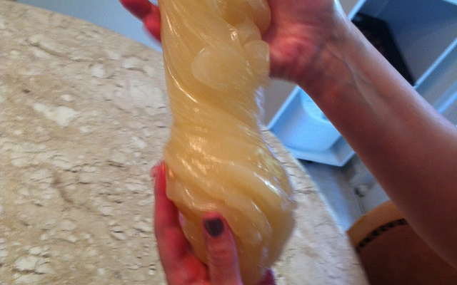 Bala de coco gelada da Vó Nair