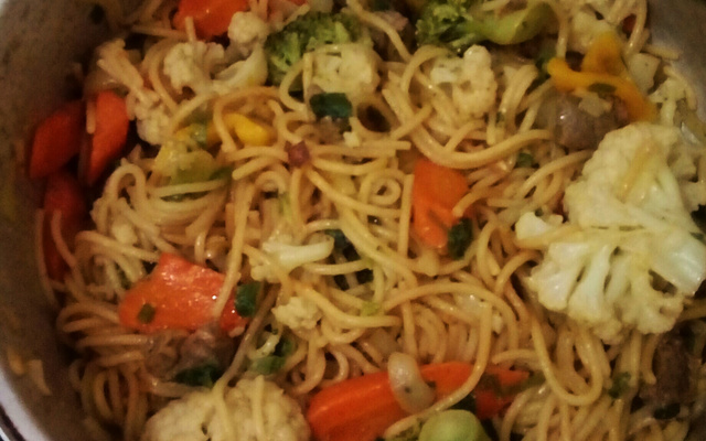 Yakisoba de carne