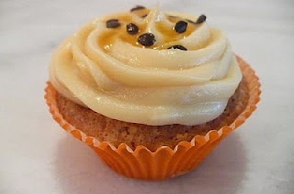 Cupcake de maracujá