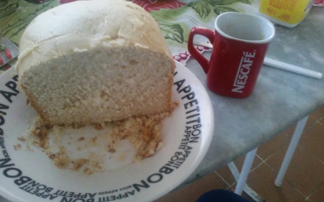 Pão doce feito na máquina de pão
