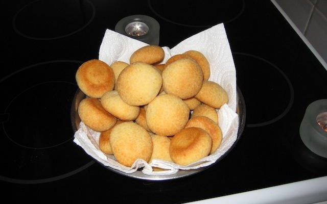 Pão de queijo com farinha de milho