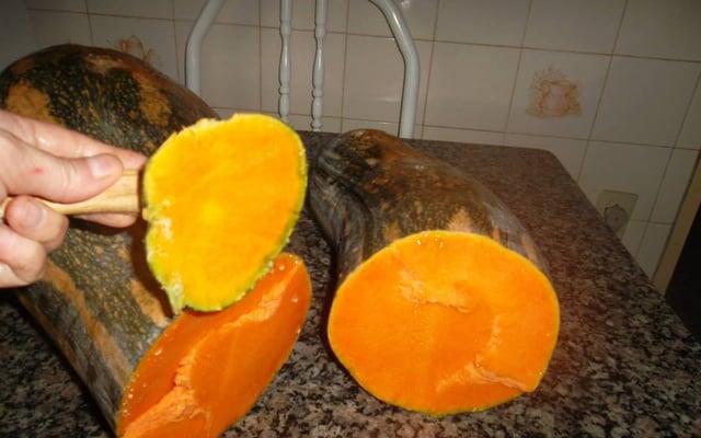 Doce de abóbora com coco ralado