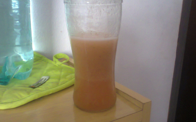 Suco de mamão com maçã