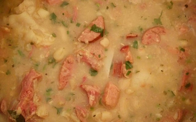 Feijoada branca, Cassoulet