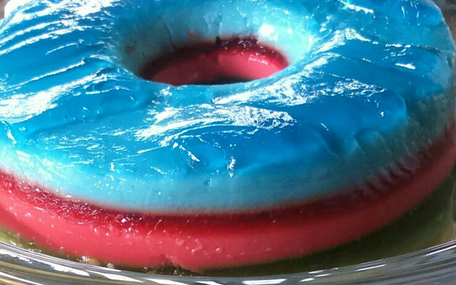 Gelatina Colorida em camadas