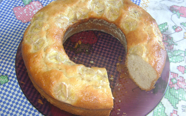 Bolo básico de banana