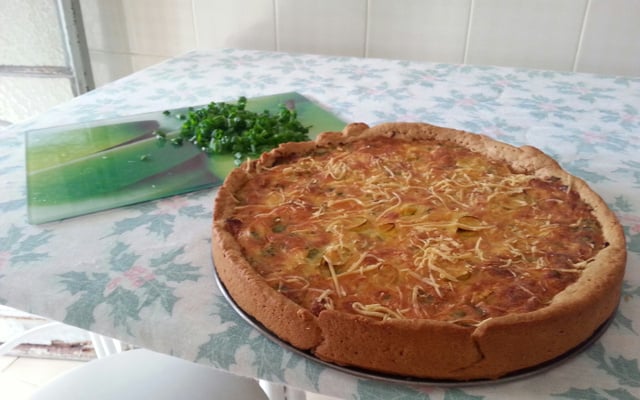 Quiche de alho poró com bacon