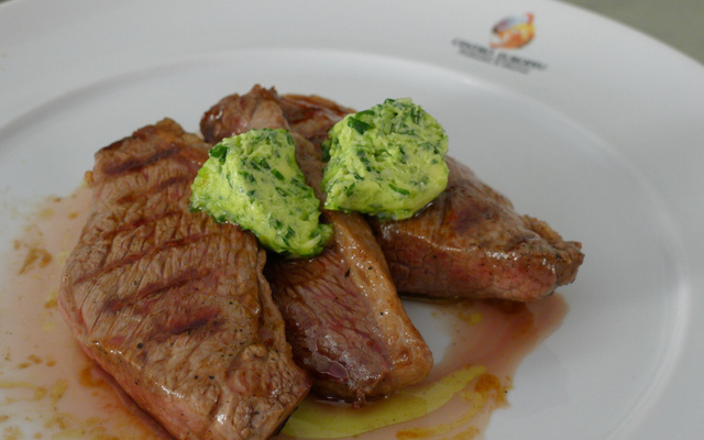 Picanha na manteiga verde