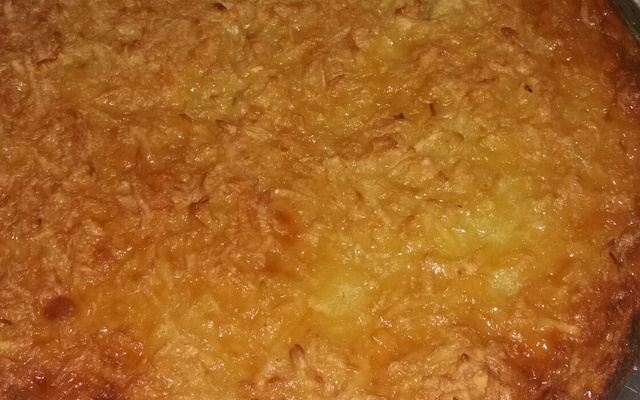 Bolo de aipim cremoso tradicional