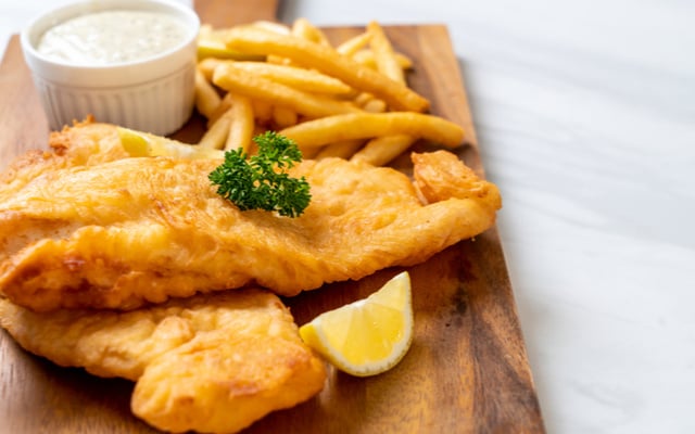 Filés de tilápia à milanesa