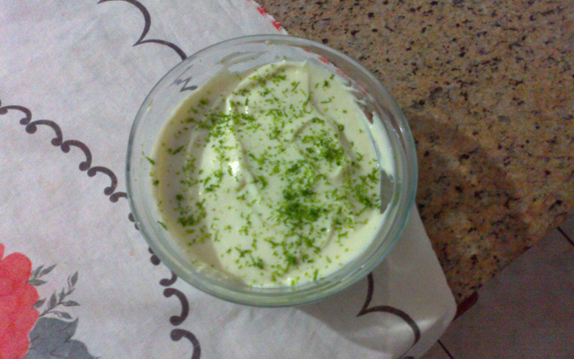 Pavê de limão com leite em pó