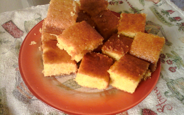 Bolo de laranja molhadinho