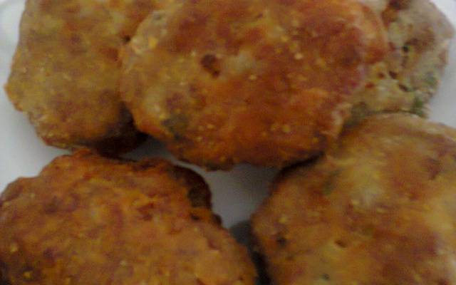 Bolinho de carne moída da Malu