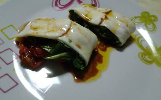 Manta de muçarela de búfala recheada