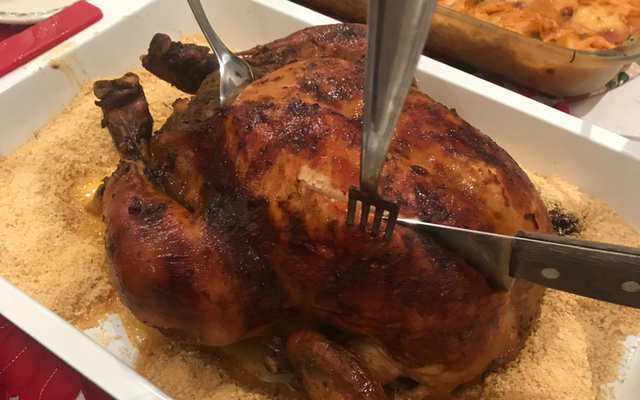 Chester suculento na manteiga