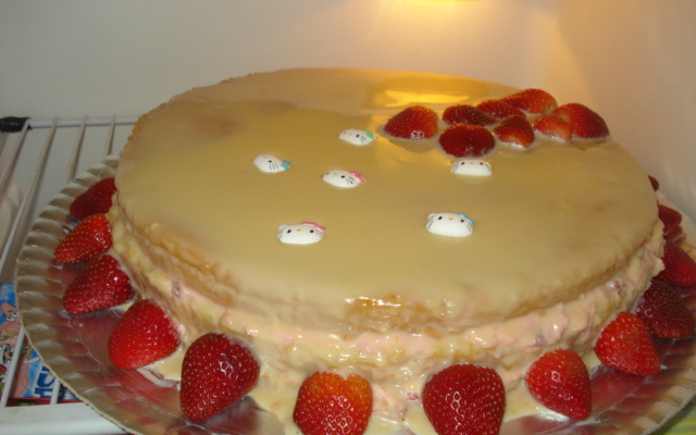 Bolo mousse de morango