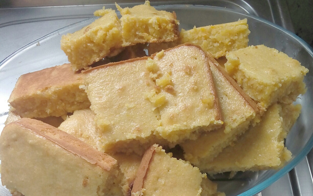 Bolo de milho cremoso - rápido e simples