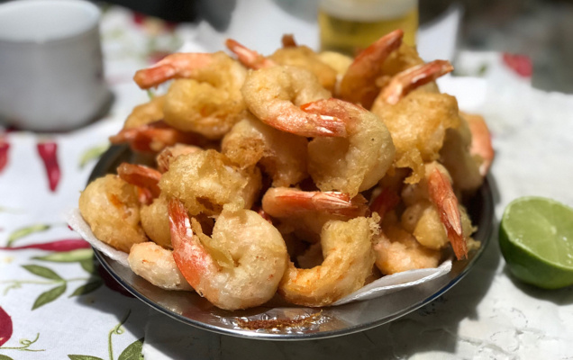 Camarão empanado à chinesa