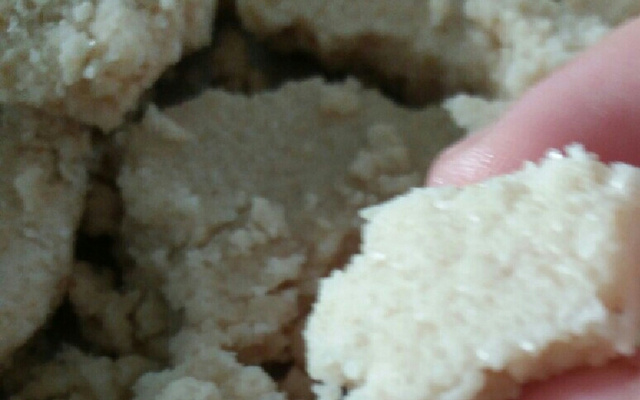 Paçoquinha de amendoim caseira