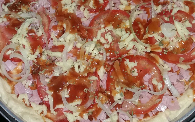 Massa de pizza fácil 