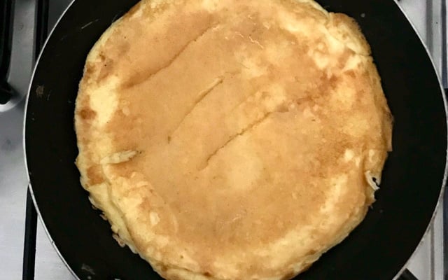 Pão de queijo de frigideira fitness