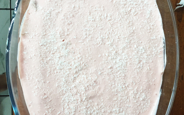 Mousse de morango Fácil