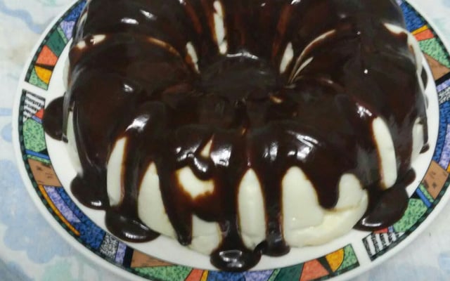 Manjar de coco com chocolate