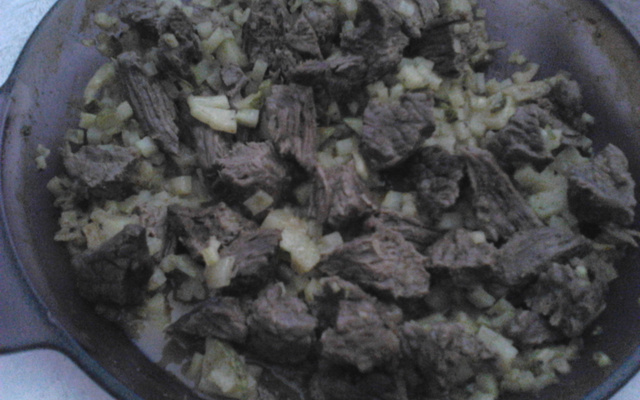 Carne com abobrinha no micro-ondas