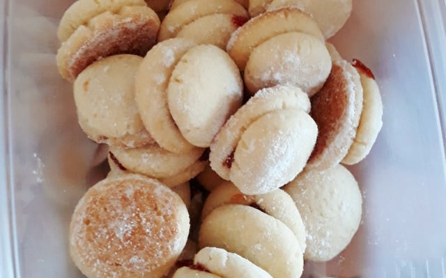 Goiabinha (beliscão de goiabada)