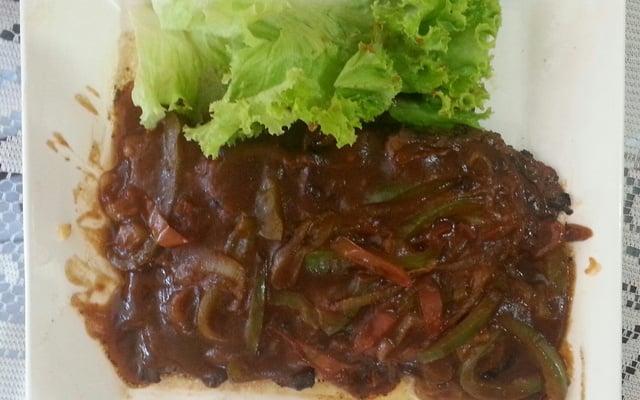 Bife ao molho barbecue