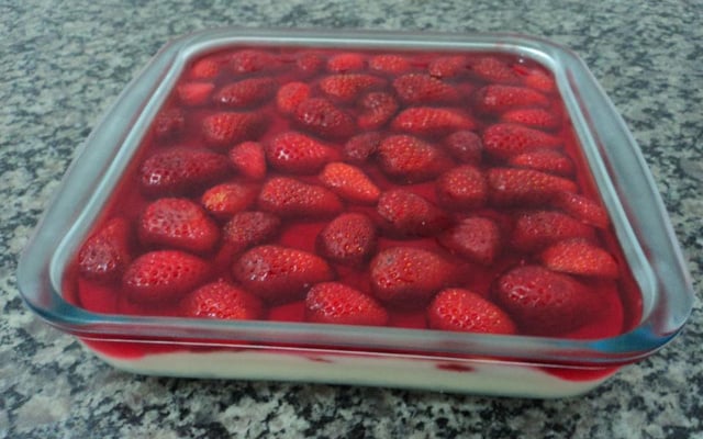 Doce simples de morango