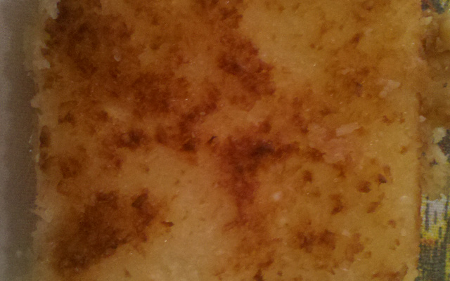 Bolo de mandioca cremoso