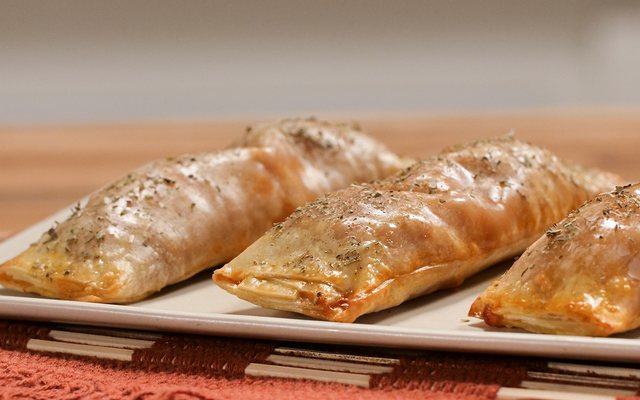 Enroladinho de pastel na airfryer